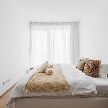 Urban Oasis Bajkalska Apartmán Bratislava